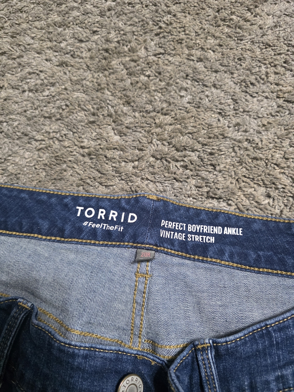 Torrid Dark Wash Stretch Skinny Jeans - Blue - Picture 4 of 4